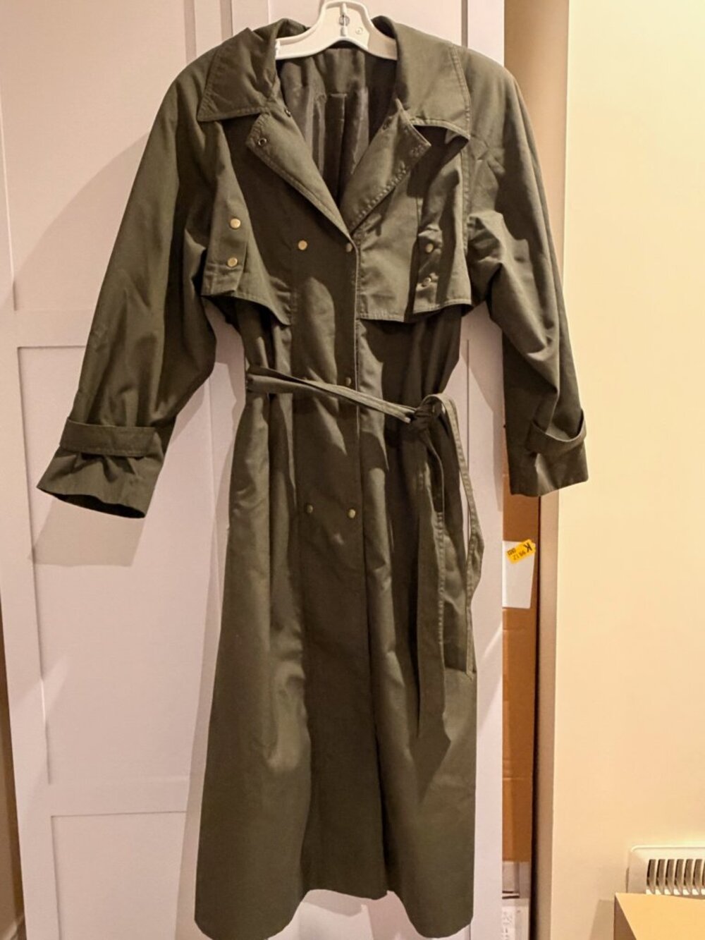 VTG Collection Élégante Olive Green Cape Back Maxi Trench Coat Fits XL 14/16